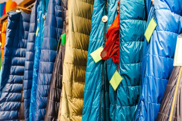 Comment Choisir le Sac de Couchage Idéal pour Vos Randonnées et Bivouacs